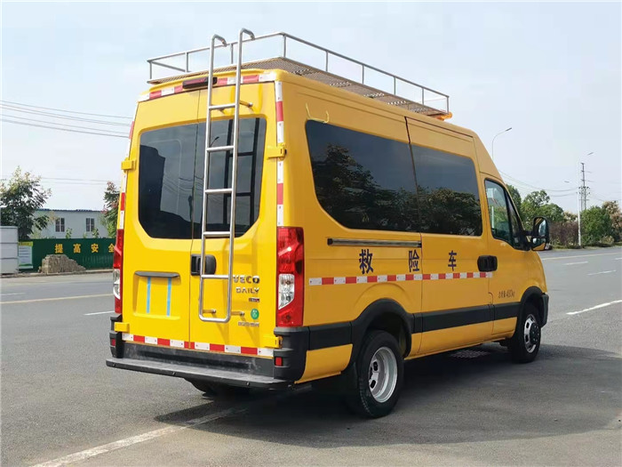 國六依維柯救險車_什么是氣防車_救險車有哪些功能_依維柯檢測車_自然災害指揮車