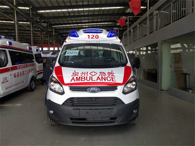 新款福特救護車_負壓救護車_前驅救護車_救護車培訓方案