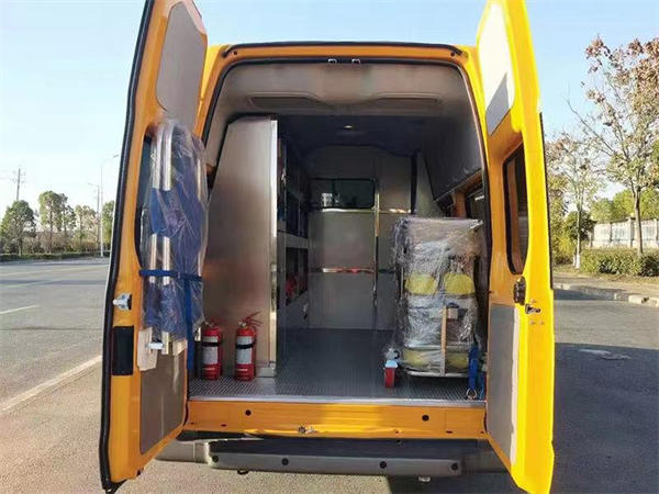 靜?？h應急搶險車 應急救險車 發電車 排澇車 大流量排水搶險車 應急指揮車 電源車 宿營車方案