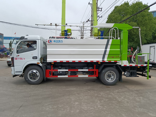 國六東風(fēng)D9鐵路抑塵車(chē)_智能化控制提示煤炭揚塵噴霧車(chē)_12噸火車(chē)皮固化降塵車(chē)質(zhì)量好_多功能除塵降塵車(chē)_煤場(chǎng)抑塵車(chē)噴霧均勻