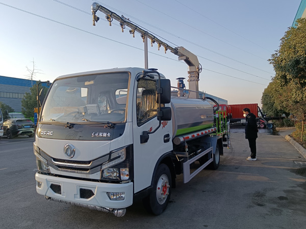東風(fēng)華神T3鐵路抑塵車(chē)_霧炮灑水車(chē)鐵路運煤降塵噴霧車(chē)_5方鐵路抑塵車(chē)_降塵灑水車(chē)便宜_東風(fēng)D9煤炭降霾車(chē)_10方煤炭揚塵噴霧車(chē)廠(chǎng)家直銷(xiāo)