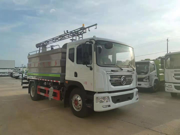 國六東風(fēng)D9鐵路抑塵車(chē)_智能化控制提示煤炭揚塵噴霧車(chē)_12噸火車(chē)皮固化降塵車(chē)質(zhì)量好_多功能除塵降塵車(chē)_煤場(chǎng)抑塵車(chē)噴霧均勻