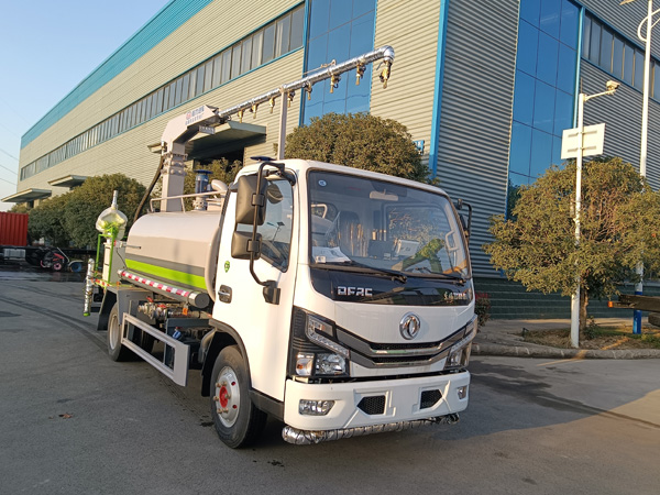東風(fēng)D9煤碳降塵車(chē)_火車(chē)皮煤炭抑塵劑封層車(chē)鐵路運煤降塵噴霧車(chē)_5方鐵路抑塵車(chē)_降塵灑水車(chē)便宜_東風(fēng)D9煤炭降霾車(chē)_10方煤炭揚塵噴霧車(chē)廠(chǎng)家直銷(xiāo)